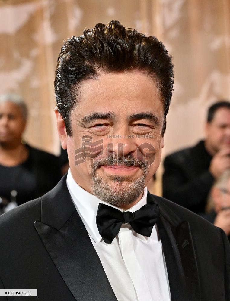 83rd Annual Golden Globes - Arrivals