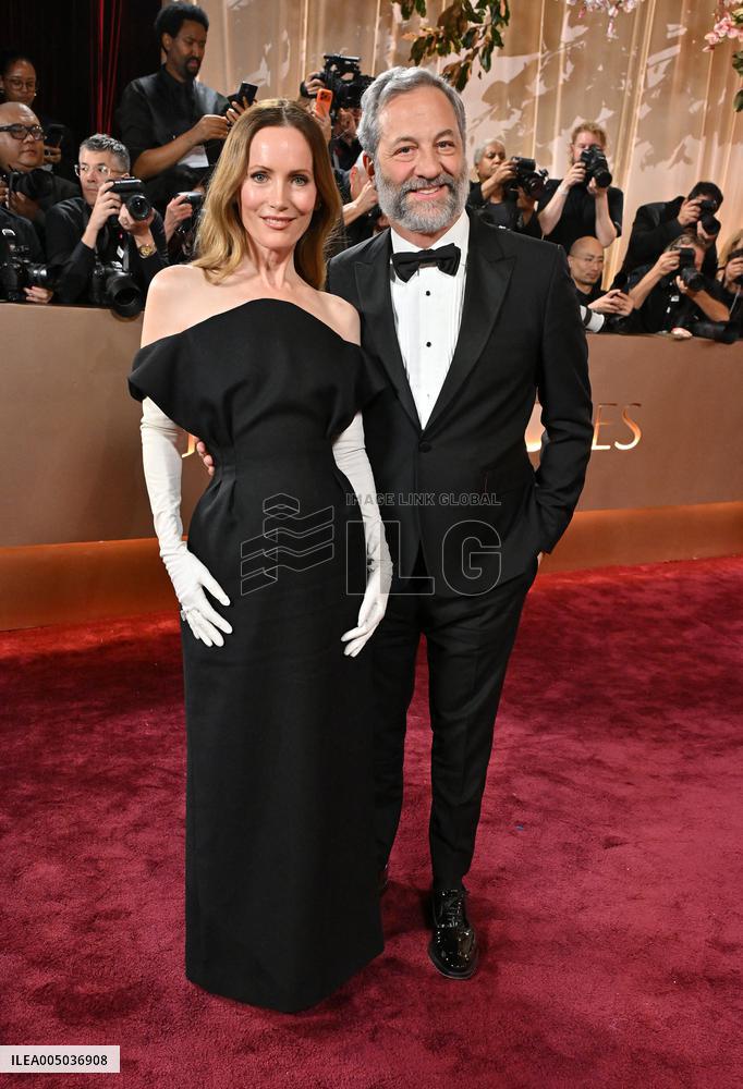 83rd Annual Golden Globes - Arrivals