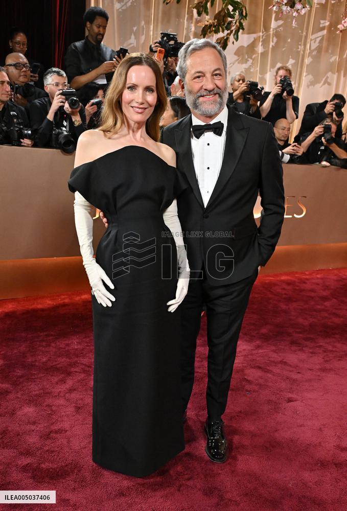 83rd Annual Golden Globes - Arrivals