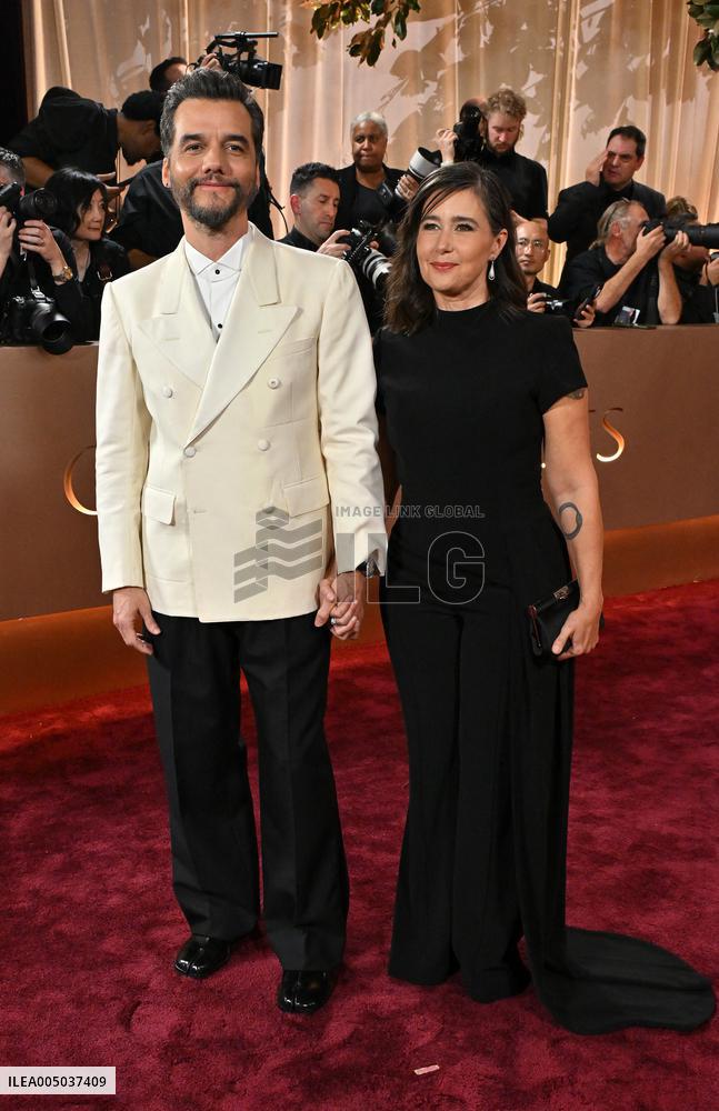 83rd Annual Golden Globes - Arrivals