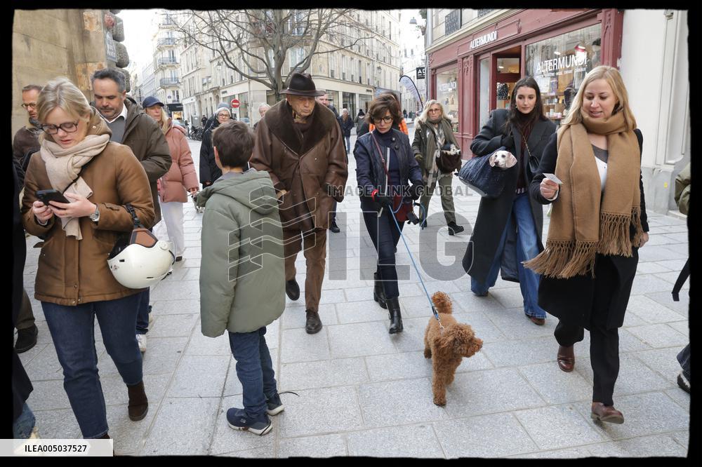 Exclusive - Dog Wellness Spaces in Paris With Rachida Dati - Paris