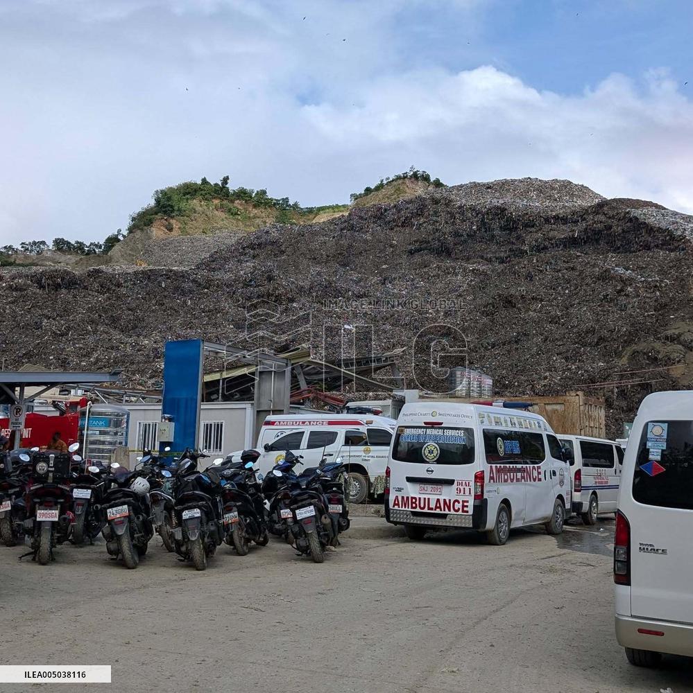 Death Toll in Central Philippine Landfill Collapse Climbs to 6