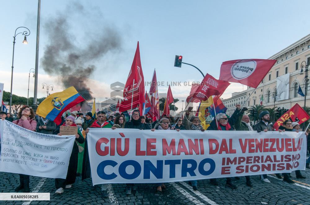 Pro-Maduro Demonstration in Rome