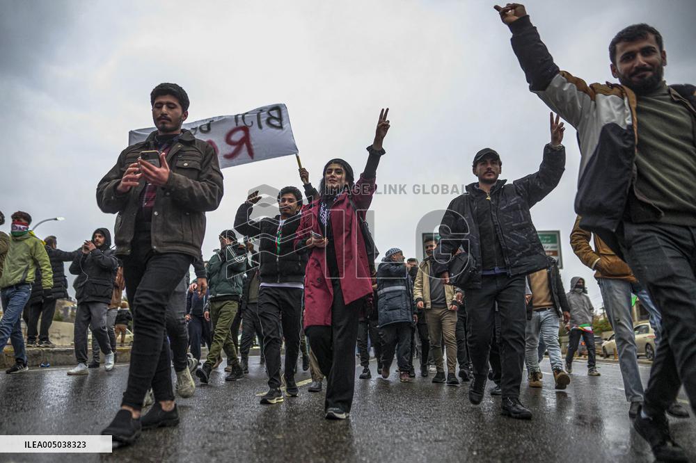 Demonstration Support SDF - Iraq