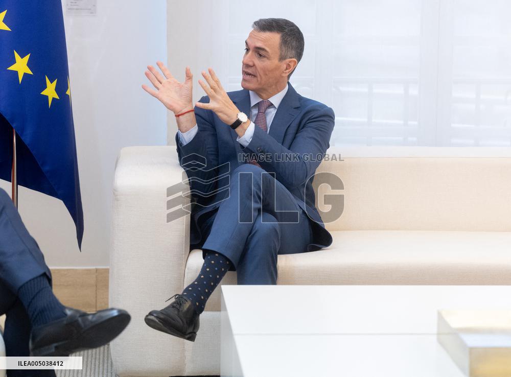 Sánchez Receives Greek Prime Minister Mitsotakis - Madrid