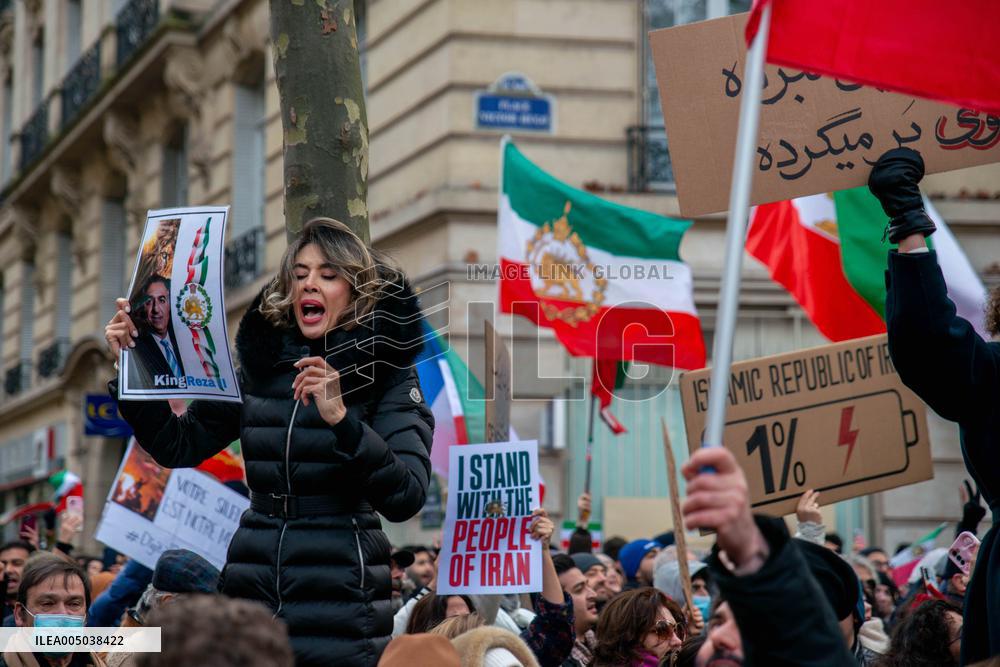 Rally in Support of The Protest in Iran - Paris