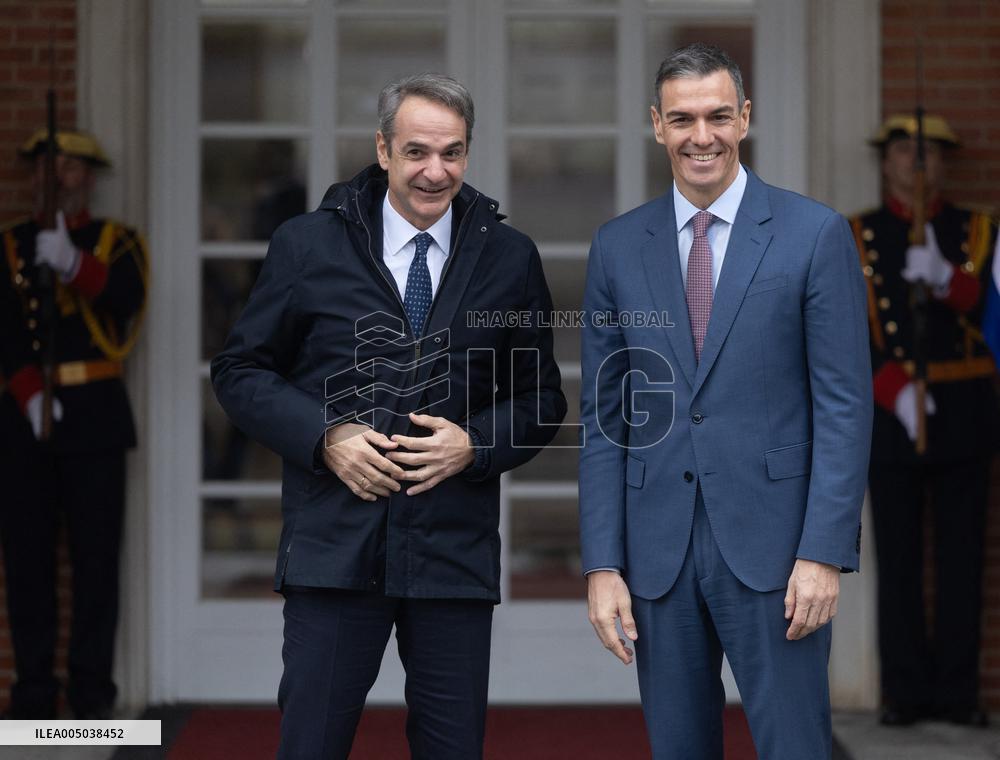 Sánchez Receives Greek Prime Minister Mitsotakis - Madrid