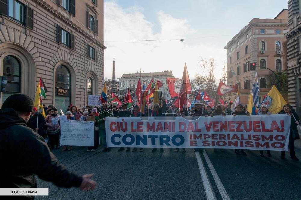 Pro-Maduro Demonstration in Rome
