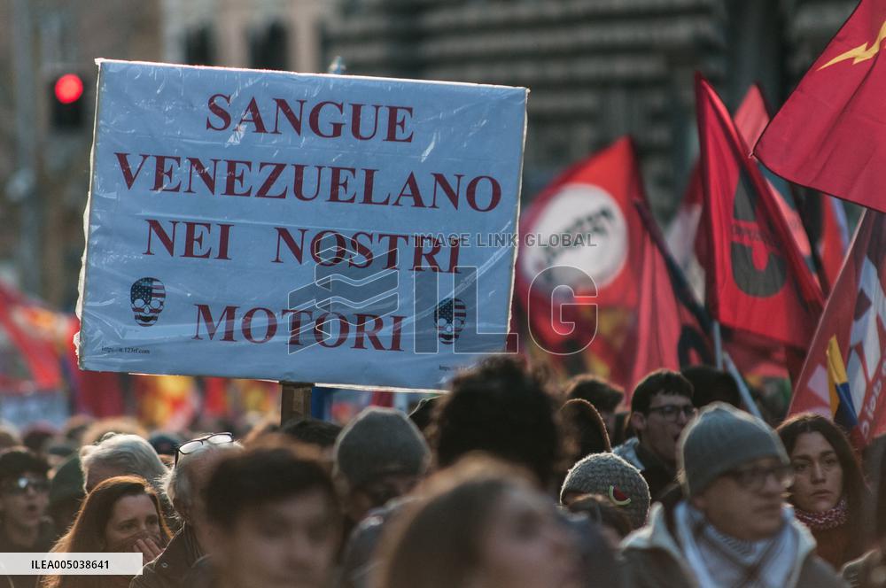 Pro-Maduro Demonstration in Rome
