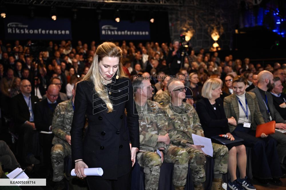 PEOPLE AND DEFENSE 2026