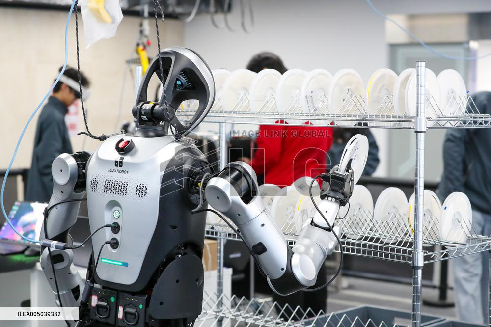 Humanoid Robot Data Collection Training Ground in Qingdao