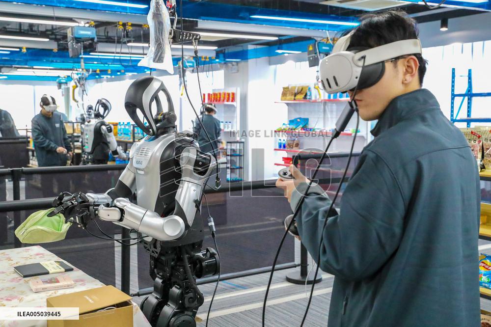 Humanoid Robot Data Collection Training Ground in Qingdao