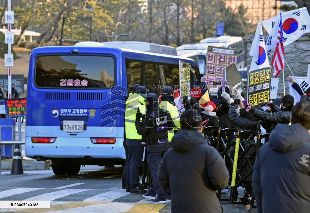 Court hearing for ex-S. Korean President Yoon