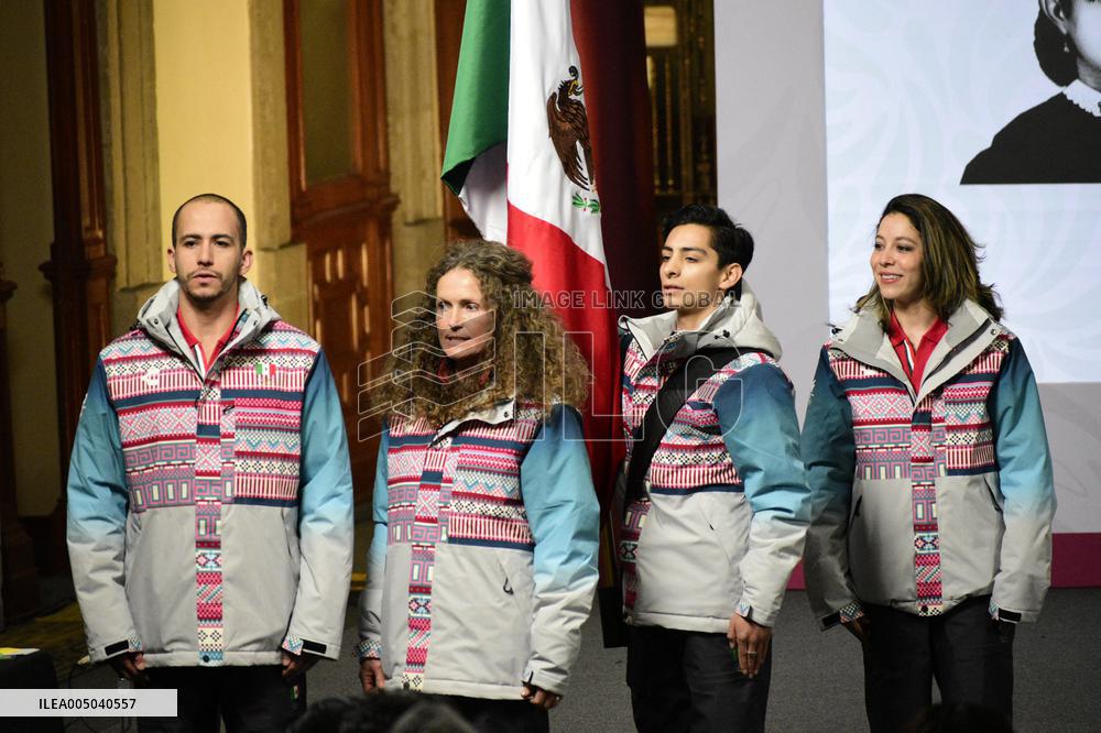 President Of Mexico Presents The Flag To The Athletes Representing Mexico At The Winter Games - Mexico City