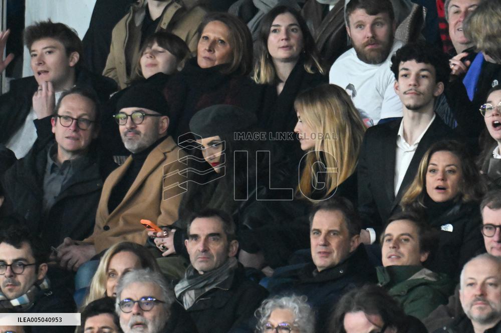 Celebs At PSG vs Paris FC Match - Paris