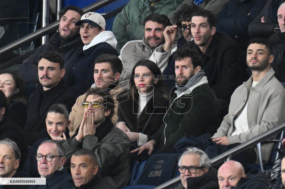 Celebs At PSG vs Paris FC Match - Paris