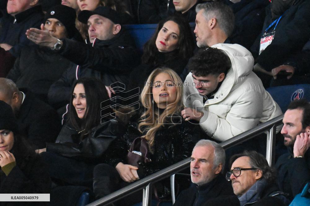 Celebs At PSG vs Paris FC Match - Paris