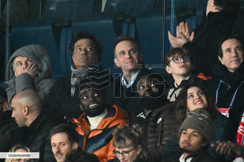 Celebs At PSG vs Paris FC Match - Paris