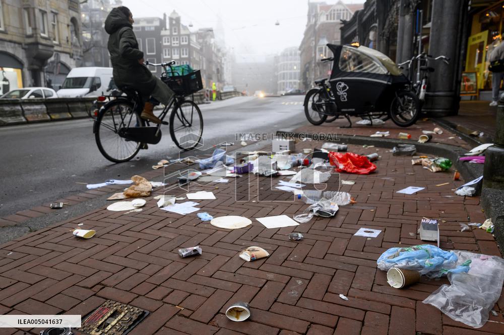 Litter Remains Persistent Problem in Amsterdam - Netherlands