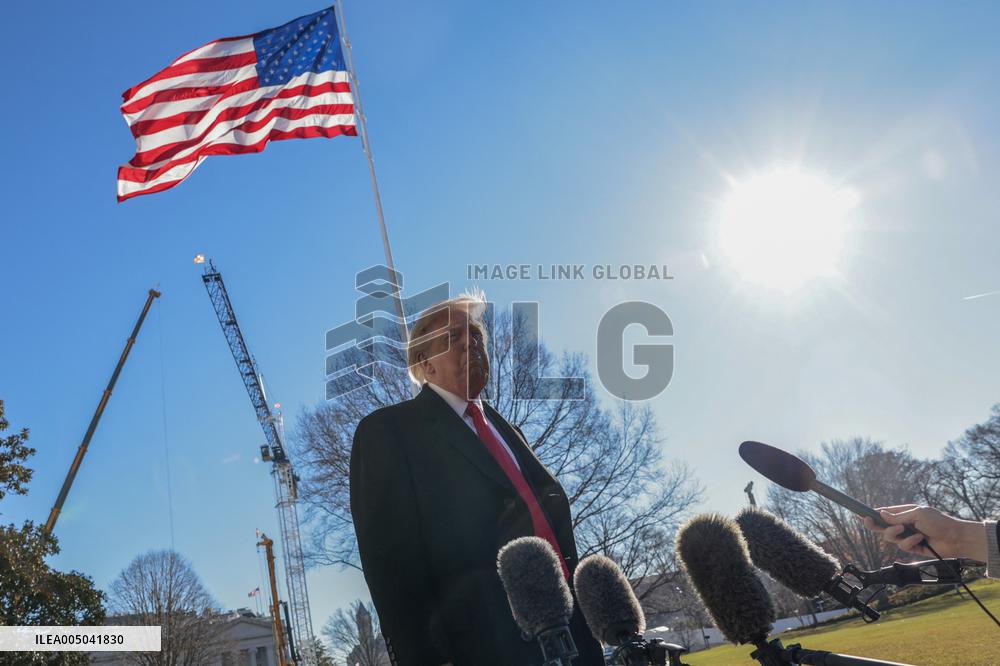 President Trump departs the White House for Detroit, Michgan