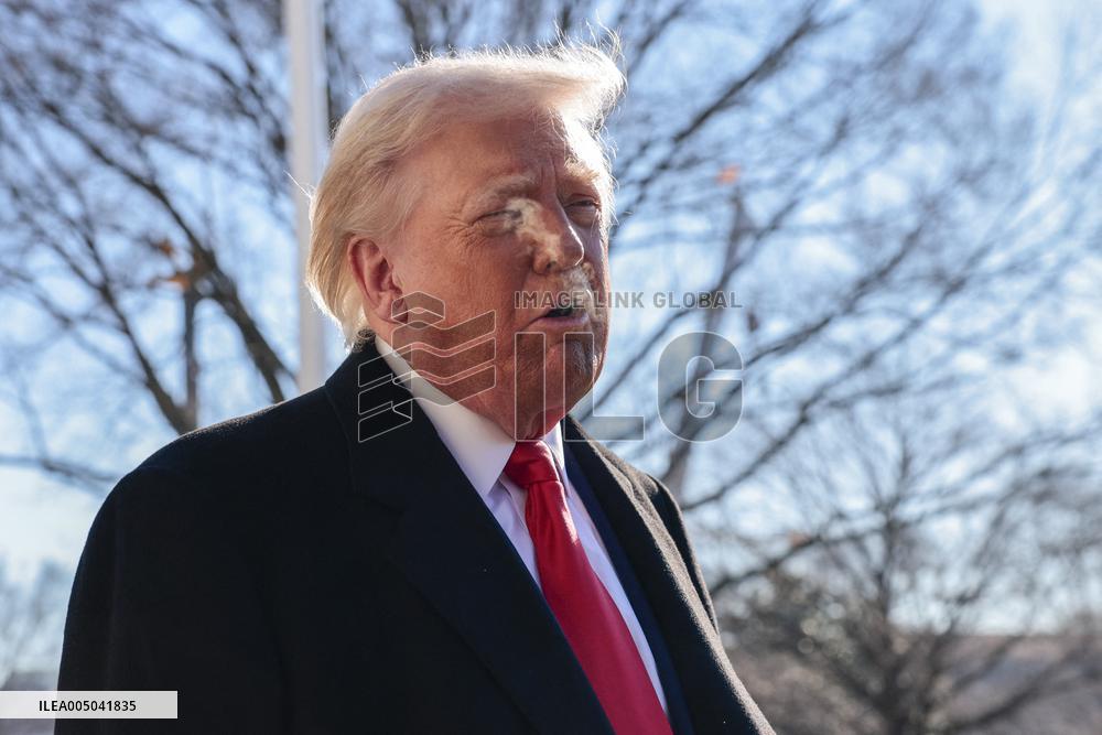 President Trump departs the White House for Detroit, Michgan