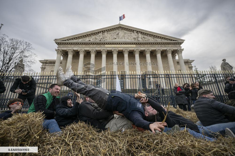 Farmers Protest in Front Of The National Assembly - Paris