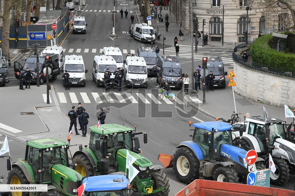 Farmers Protest in Front Of The National Assembly - Paris