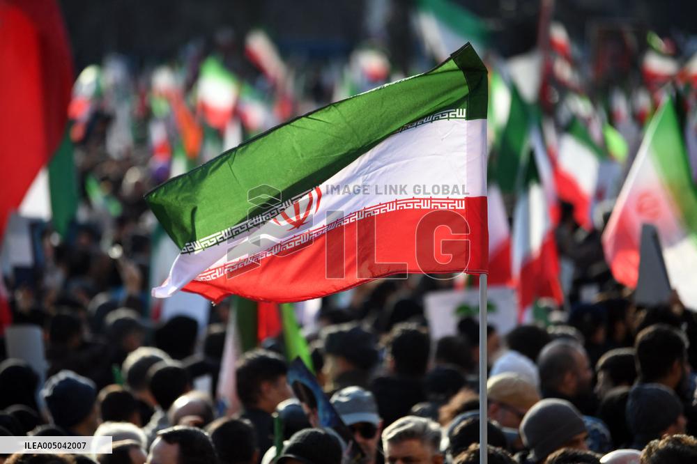 Iranian Protesters Participate in a Pro-Government Rally - Tehran