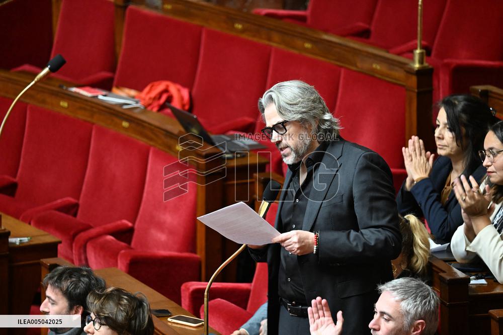 Session of Questions to The Government - Paris