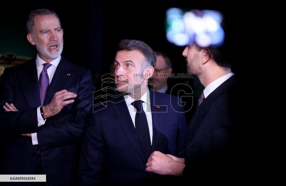 President Macron and King Felipe VI Visit an Exhibition at The Chateau de Versailles - Versailles