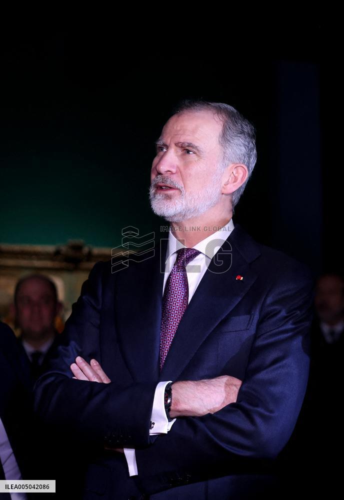 President Macron and King Felipe VI Visit an Exhibition at The Chateau de Versailles - Versailles