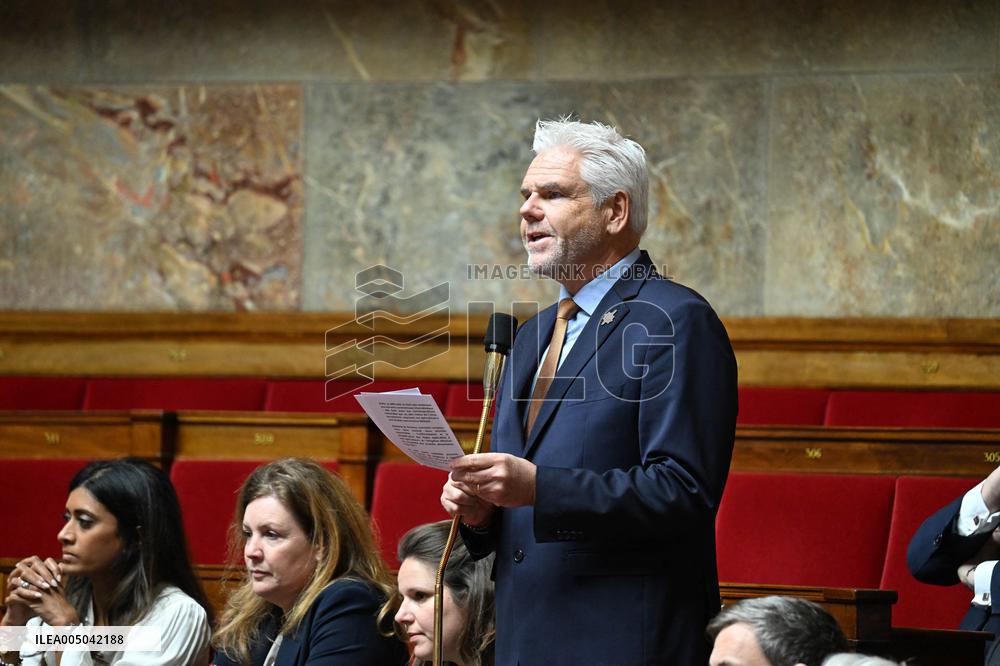 Session of Questions to The Government - Paris