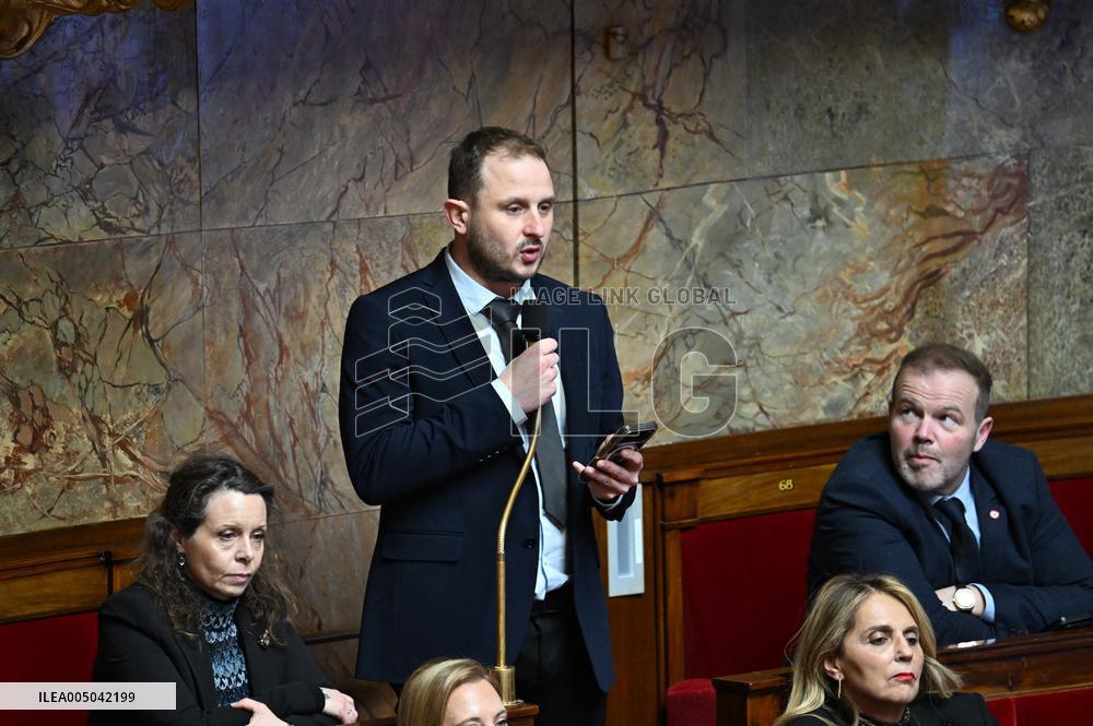 Session of Questions to The Government - Paris