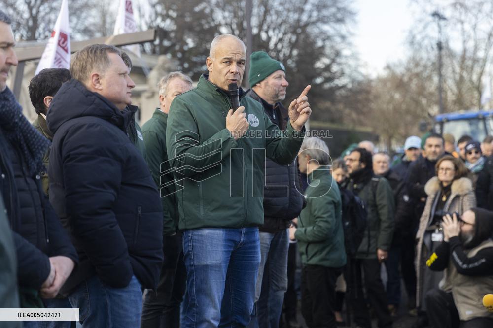 Farmers Protest in Front Of The National Assembly - Paris