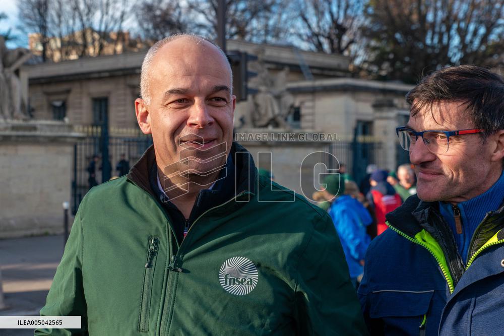 Farmers Protest in Front Of The National Assembly - Paris