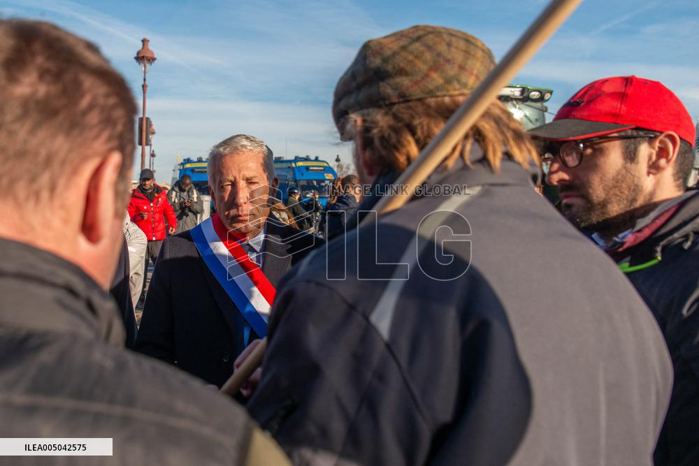 Farmers Protest in Front Of The National Assembly - Paris