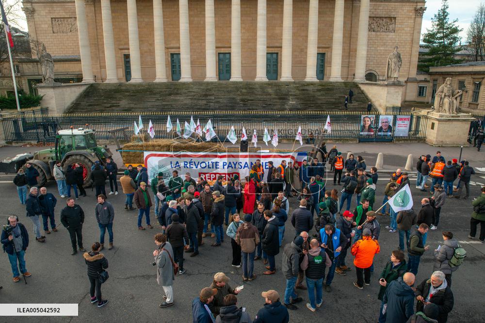 Farmers Protest in Front Of The National Assembly - Paris