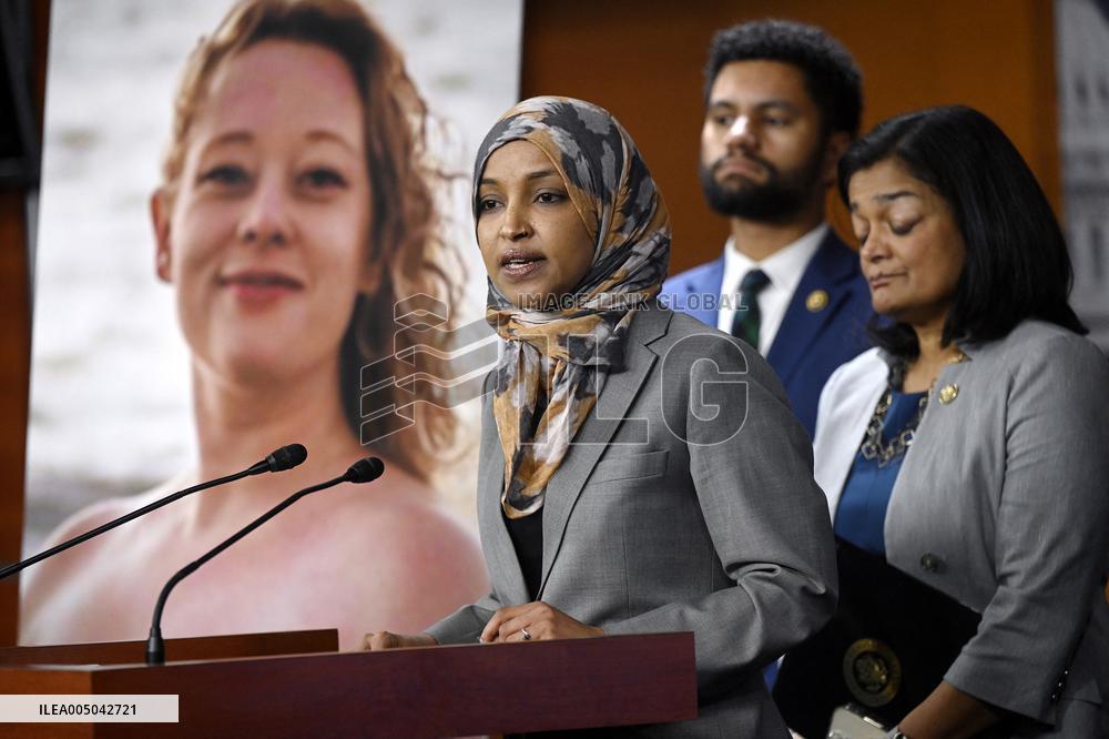 Rep. Ihlan Omar  news conference on the fatal shooting of Renee Nicole Good