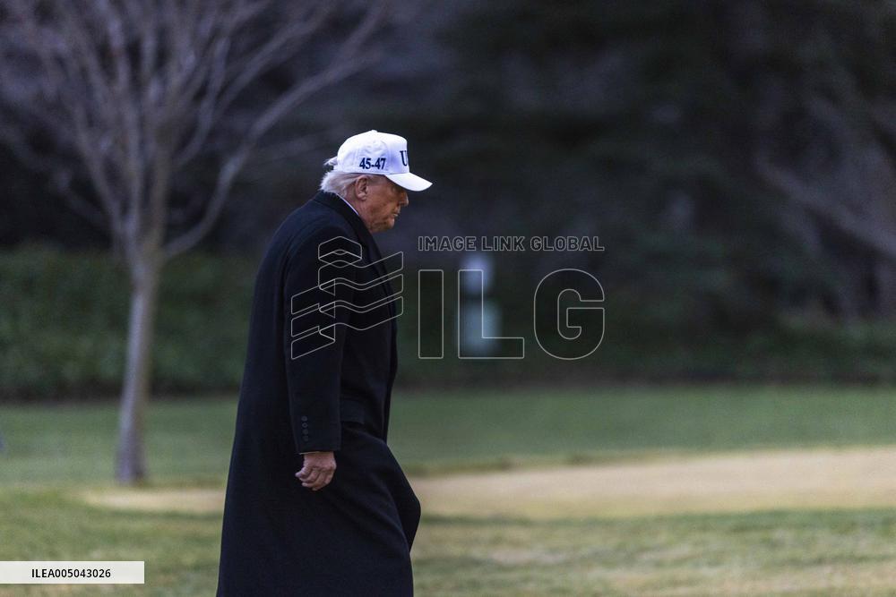 President Trumpreturns to the White House from Detroit, Michgan