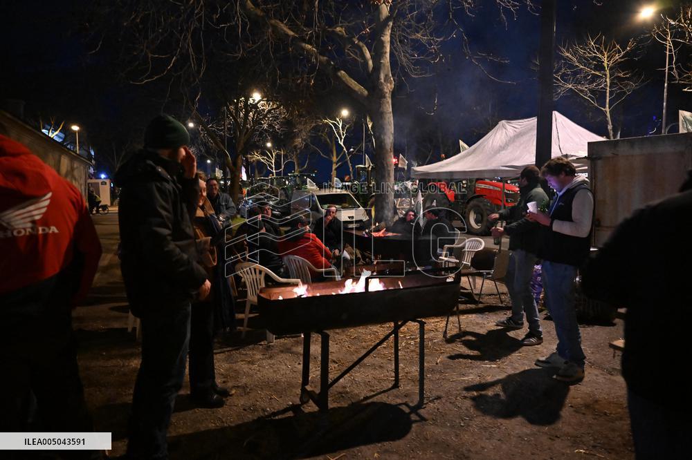 Farmers protest in front of the National Assembly - Paris