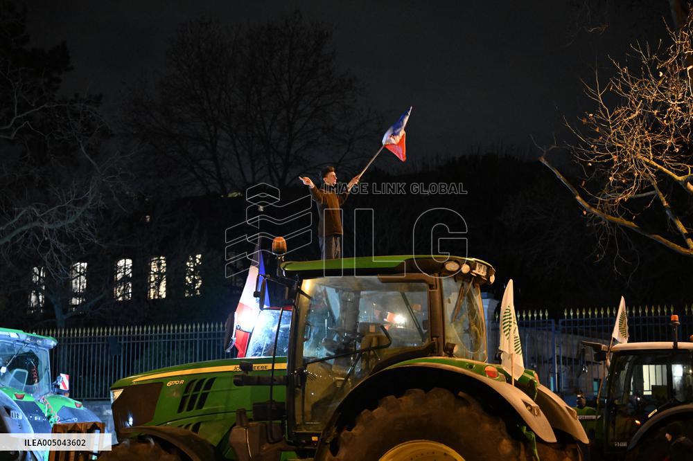 Farmers protest in front of the National Assembly - Paris