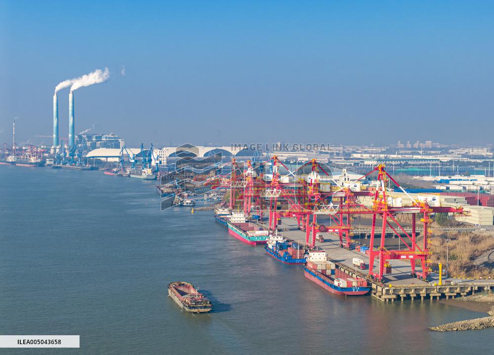 Yangzhou Port