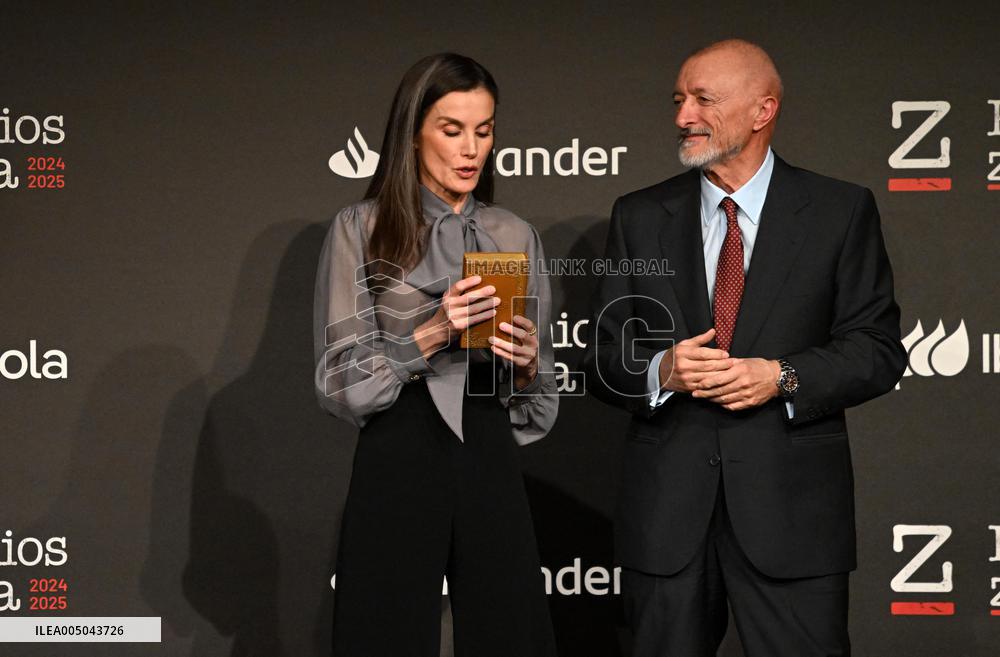 Queen Letizia At Zenda Awards - Madrid