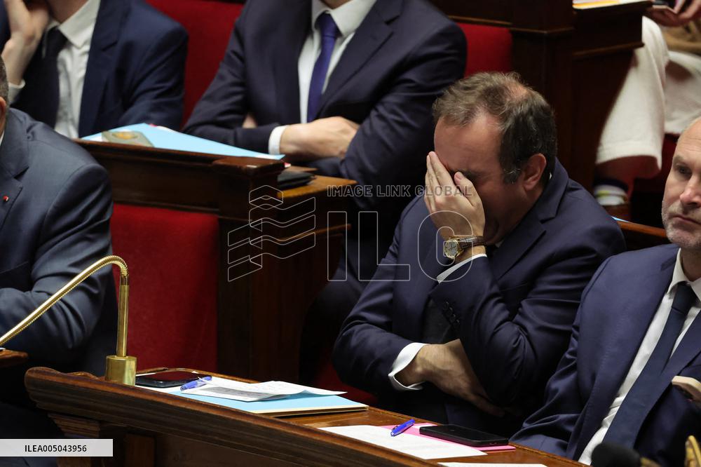 Session of Questions to The Government - Paris