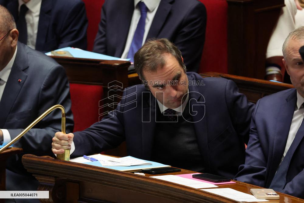 Session of Questions to The Government - Paris