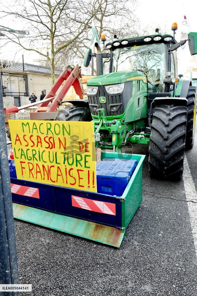 Farmers Protest In Front Of The National Assembly - Paris