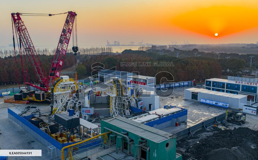 Chongtai Yangtze River Tunnel Construction