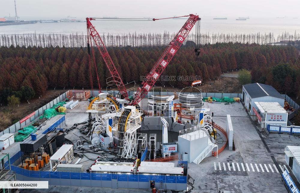 Chongtai Yangtze River Tunnel Construction