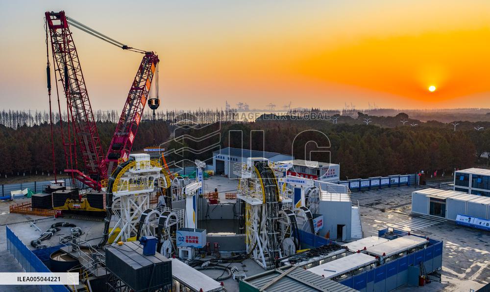 Chongtai Yangtze River Tunnel Construction