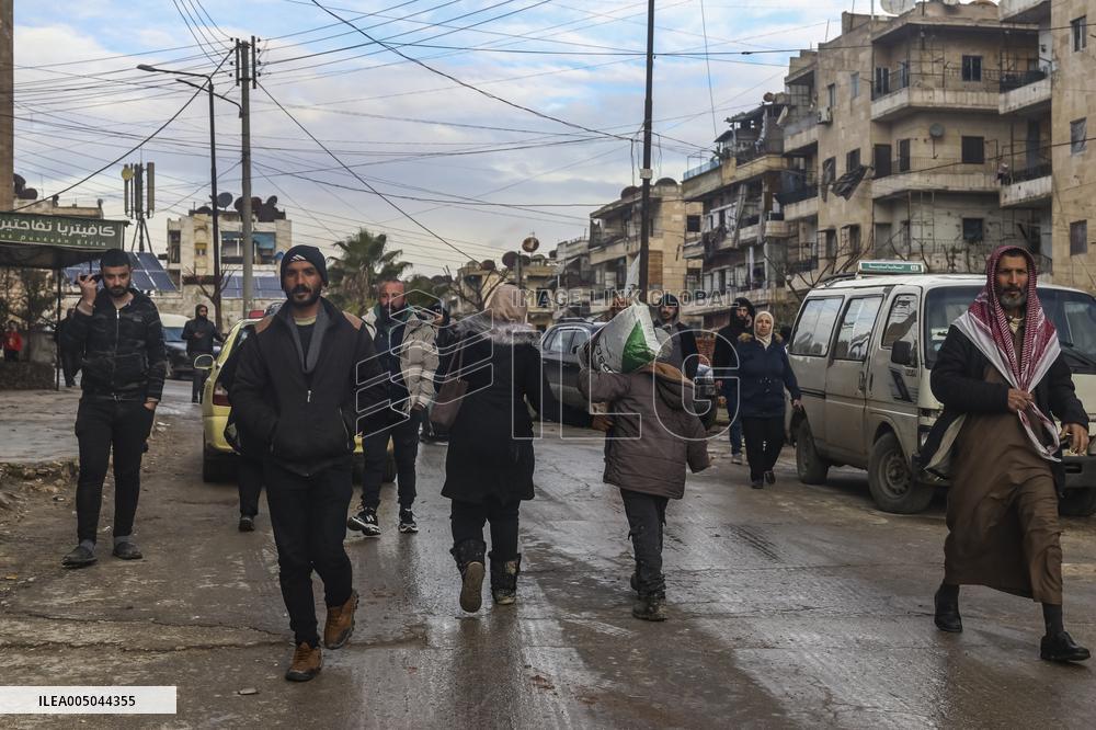 Return Displaced Residents Aleppo Syria